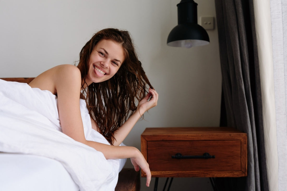 The Dos and Don’ts of Sleeping With Wet Hair