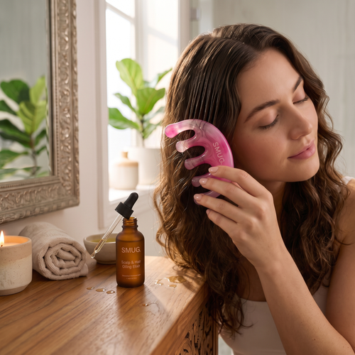 Scalp Stimulating Hair Oiling Comb - Pink