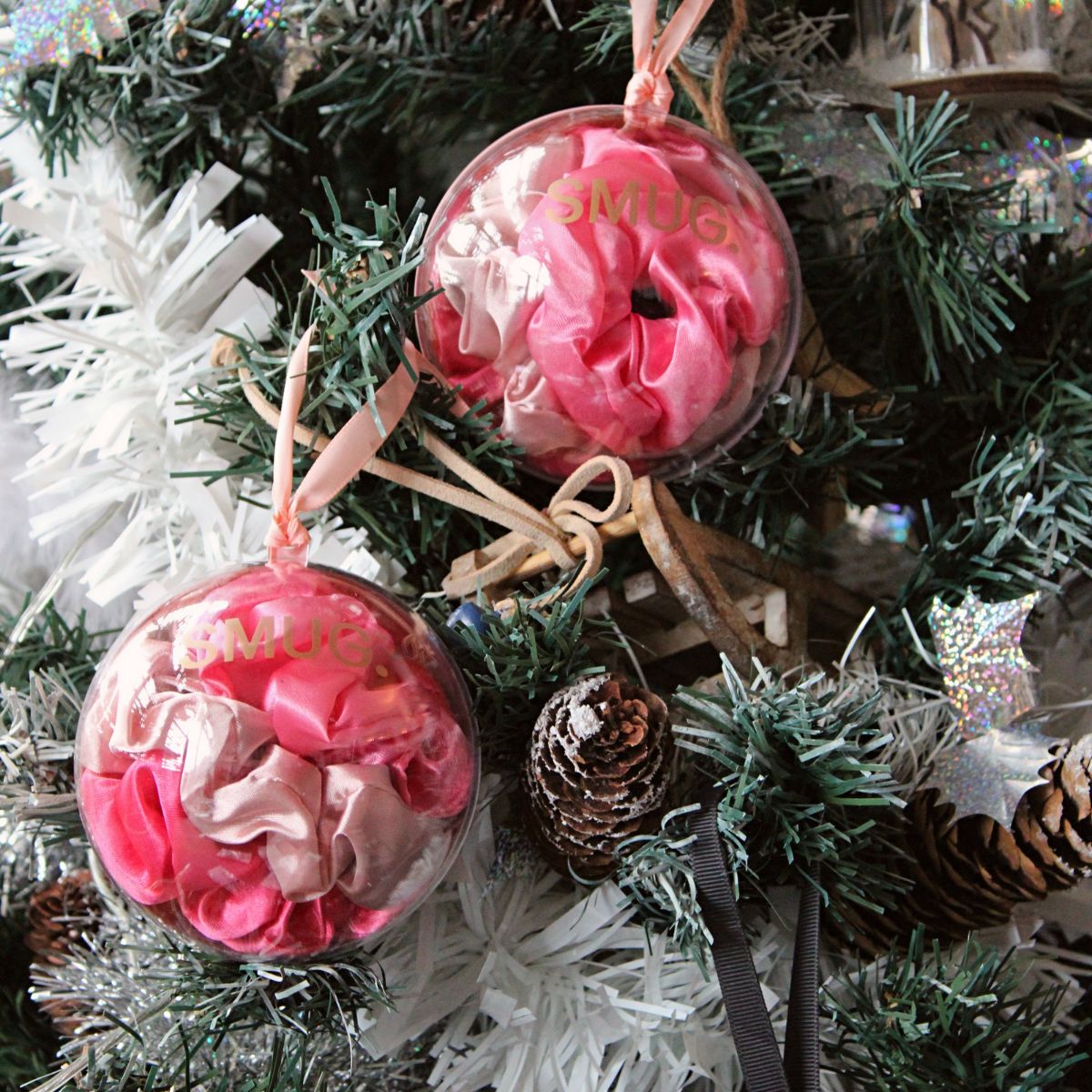 Hair Scrunchie Christmas Bauble