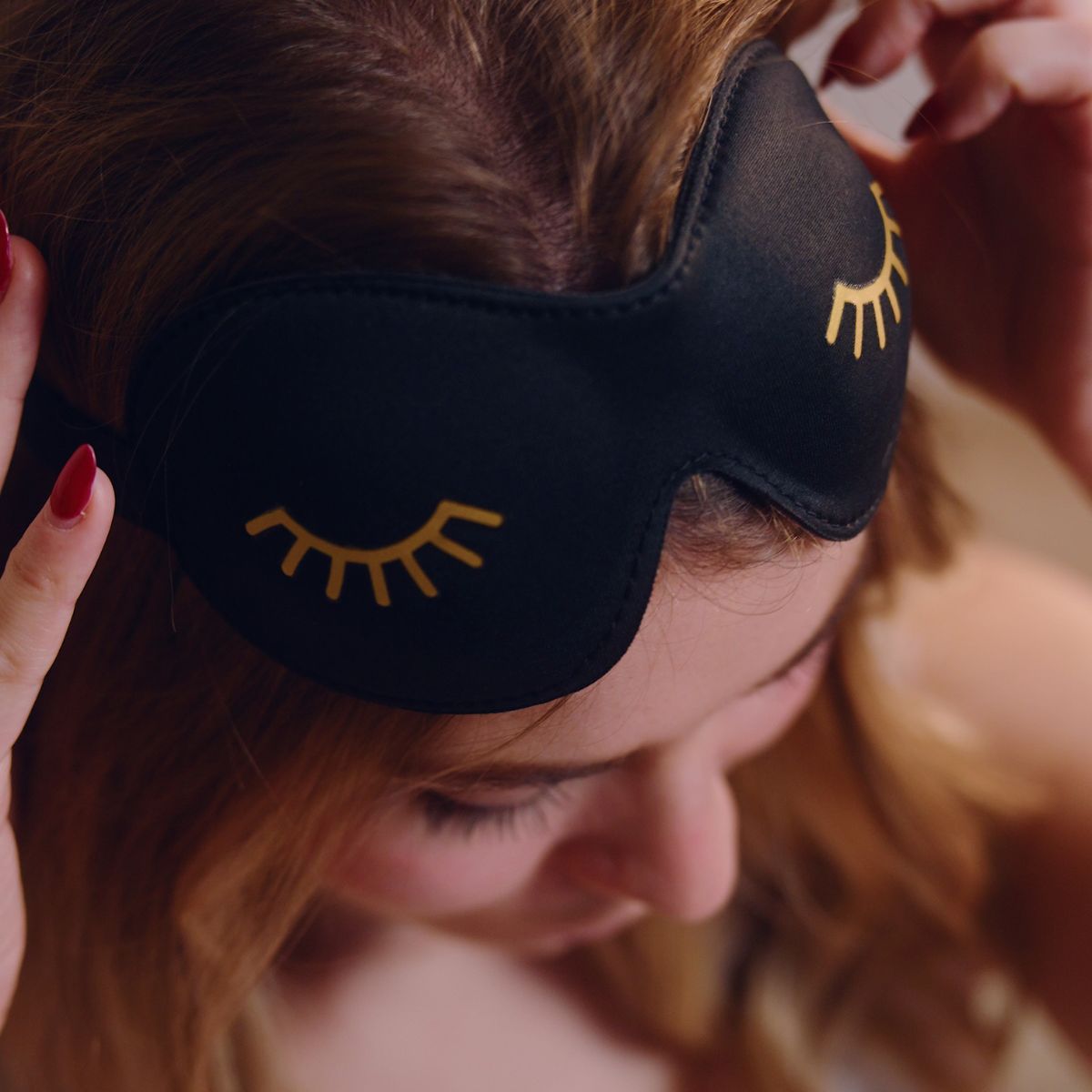 Soft Eyelash Friendly Blackout Sleep Masks Black Wink Print SMUG.