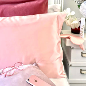 Two Satin Pillowcases & Sleep Masks Set - Pink